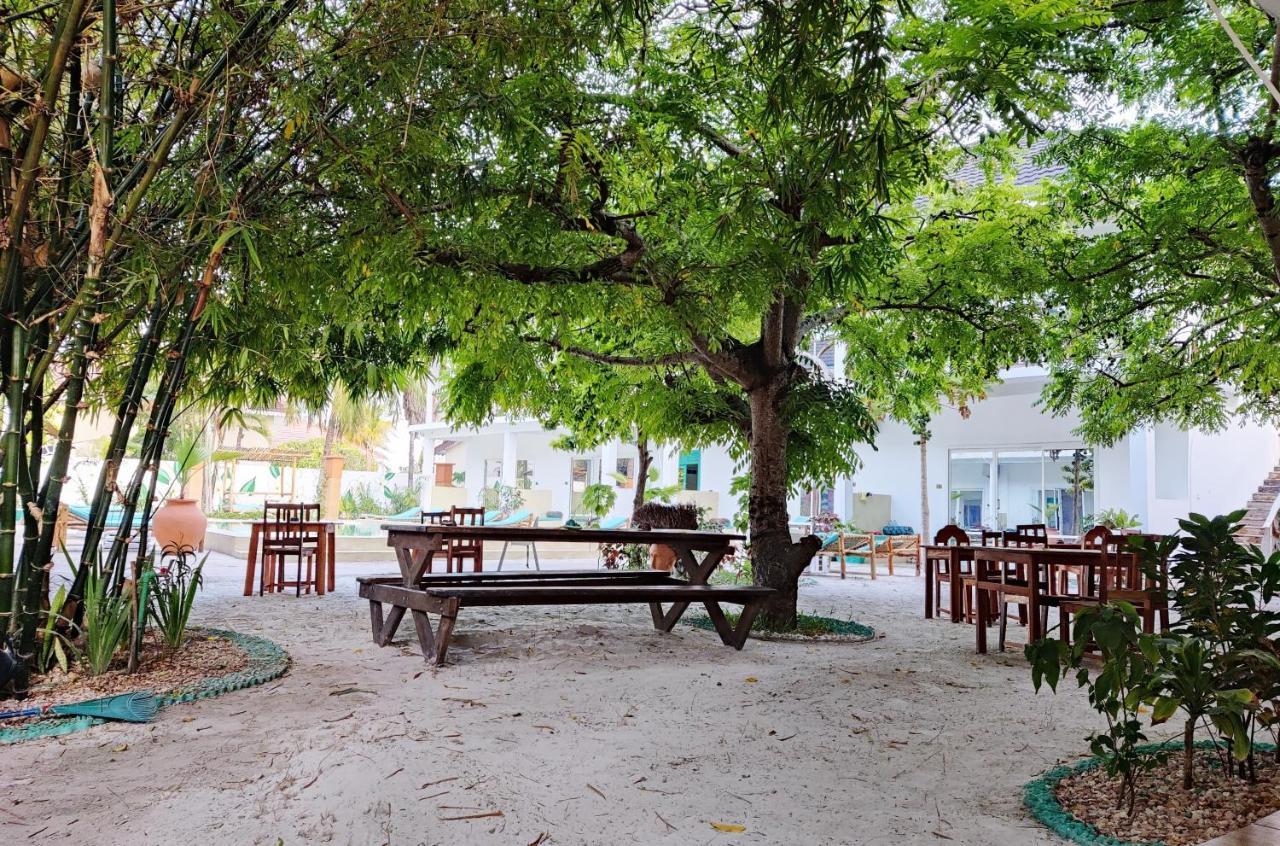 Frangi'Pwani Hotel Paje Exterior photo