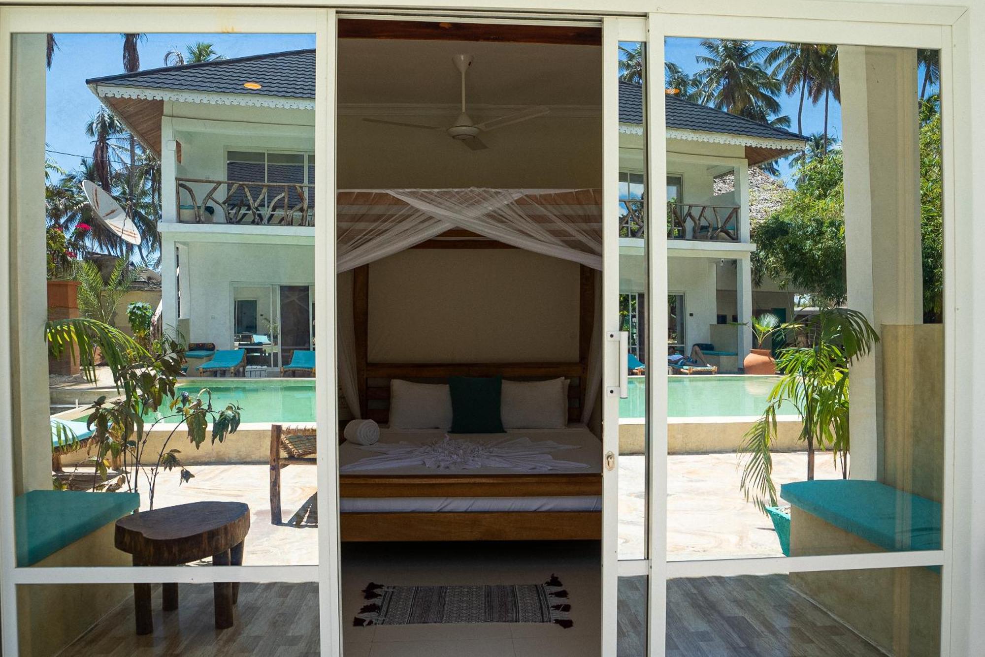 Frangi'Pwani Hotel Paje Exterior photo